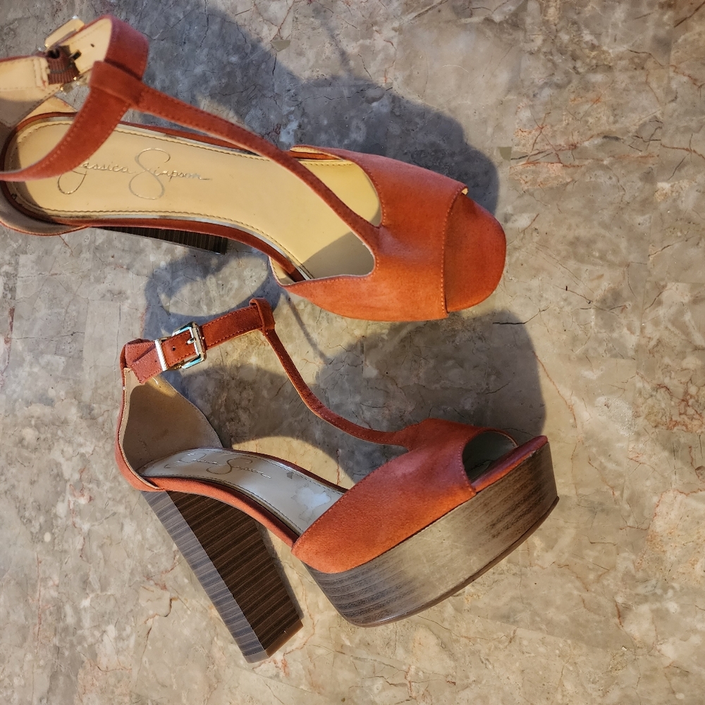Heels size 9 Jessica simpson